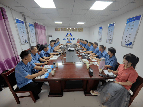 凝心聚力 力攀高峰！高飛股份銷售部2025年上半年?duì)I銷會議圓滿召開！